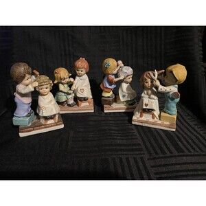 Vintage Brinn Beauty Salon figurines set of 4